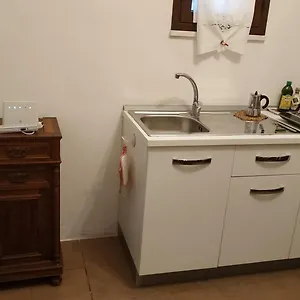  Casa vacanze A Kasuzza Italia