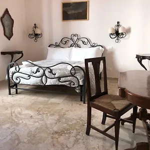  Appartamento Viola Borgia Italia
