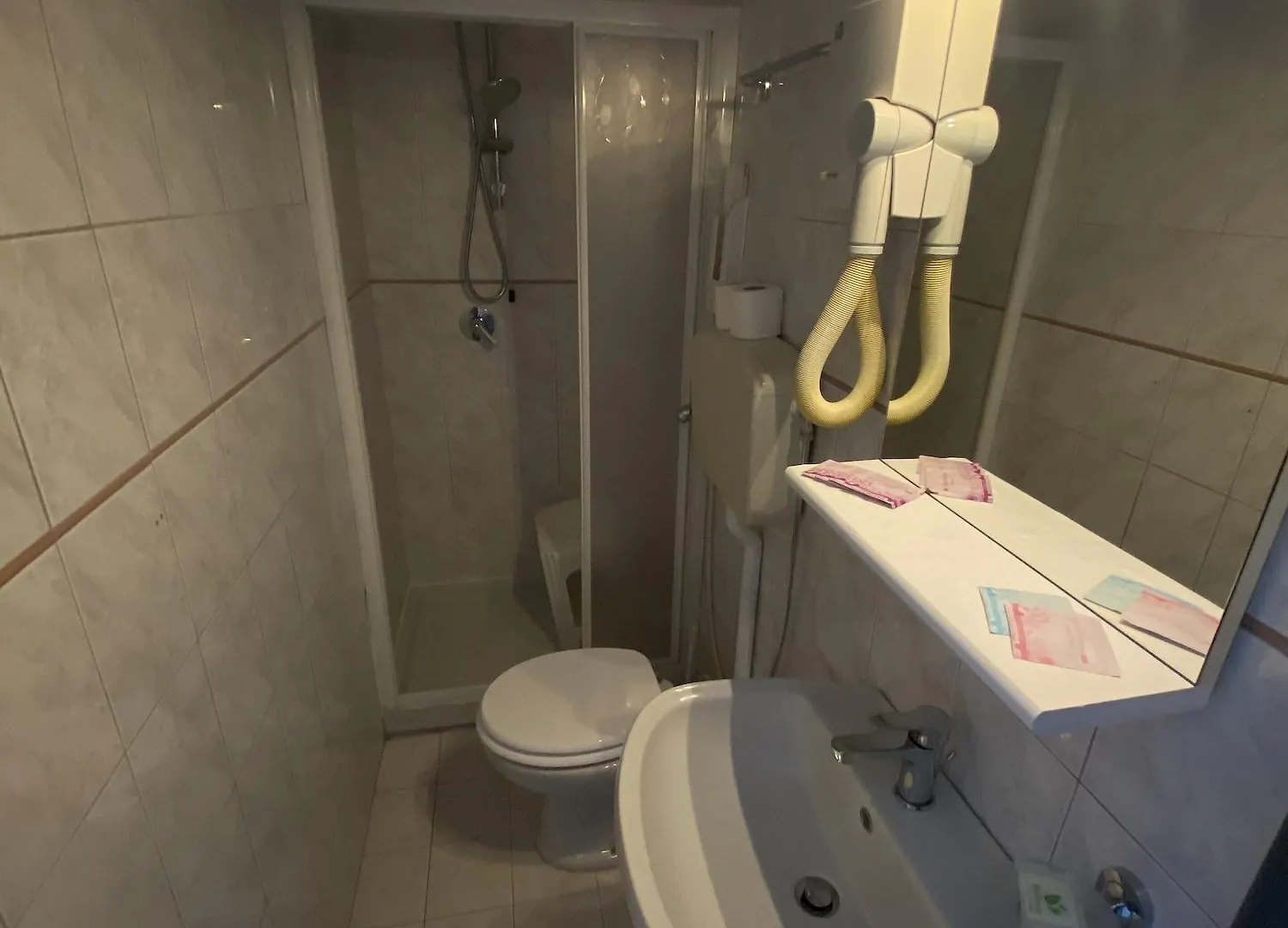 **  Hotel Due Giardini Milan Italy