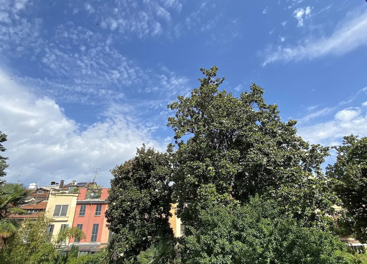 Hotel Due Giardini Milan 2*,  Italy